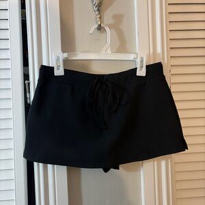 y2k black mini skirt